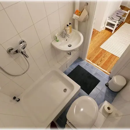 Gemuetlich - 2 Zimmer-altbau, 24h Check-in Kiel